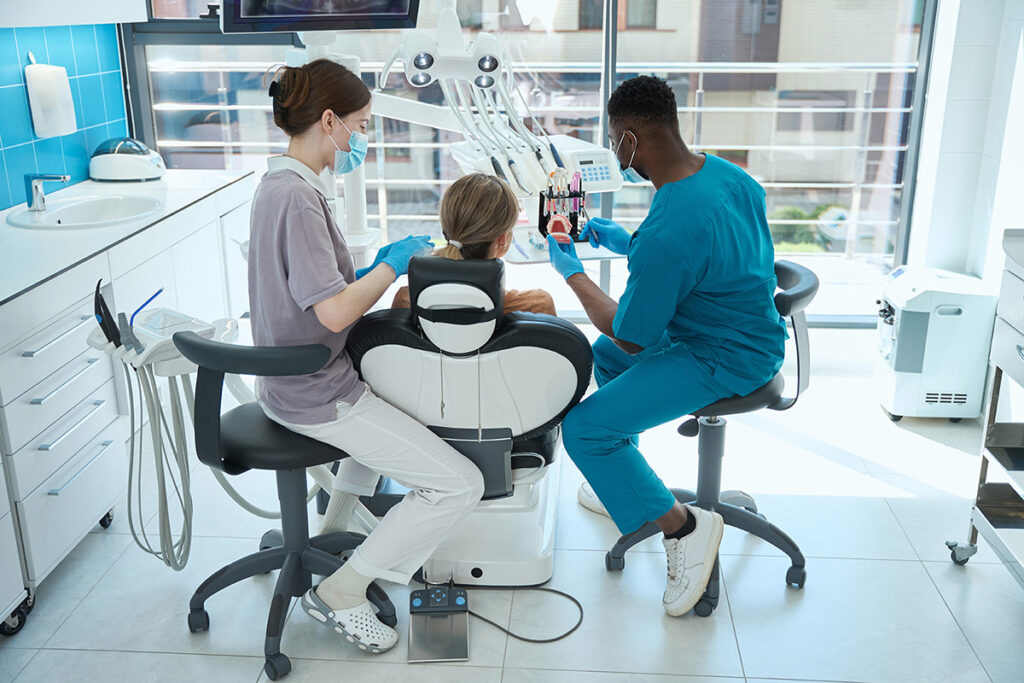 Unique Smiles of McHenry | Diagnosing Periodontal Disease