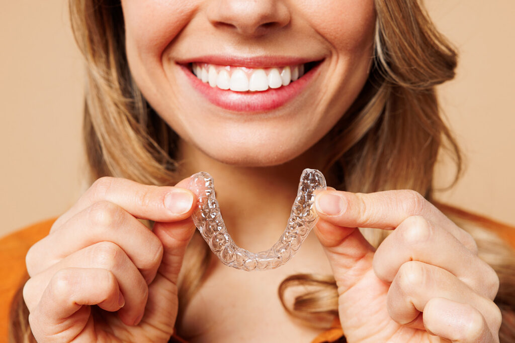 Unique Smiles of McHenry | Invisalign®